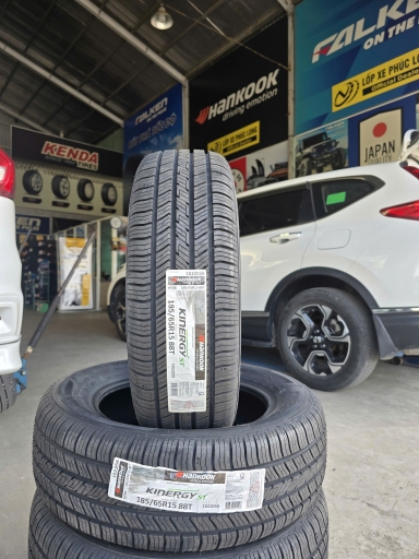 Lốp ô tô Hankook Kinergy ST 185/65R15 H735 88T tù Hàn Quốc