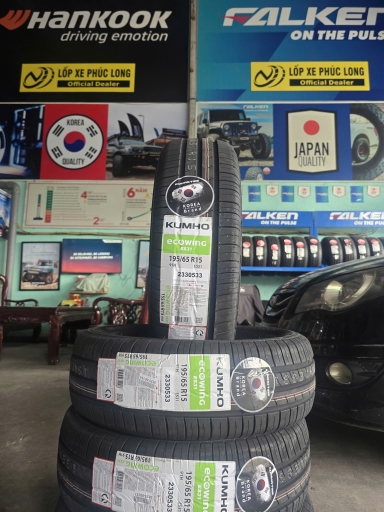 Lốp 195/65R15 Kumho Ecowing ES31 Hàn Quốc 