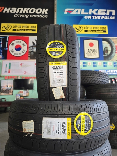 Lốp ô tô 225/50R18 Dunlop SP Sport Maxx 060