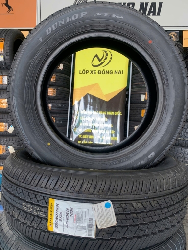 Lốp ô tô 225/60R18 Dunlop Grandtrek ST30 Nhật Bản 