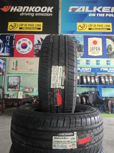 Lốp ô tô 235/65R16C Yokohama BluEarth-Van RY55 Nhật Bản
